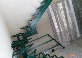 26-konstrukcje-stalowe-schody