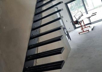 27-konstrukcje-stalowe-schody